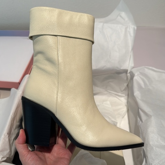 Nordstrom Lisa Vicky Mae-V Elegant Cream Ankle Boots - Picture 3 of 8